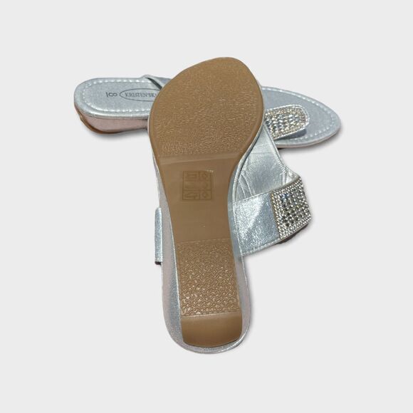 Kristen’s Kloset Silver Embellished Thong Size 8 - Picture 2 of 5